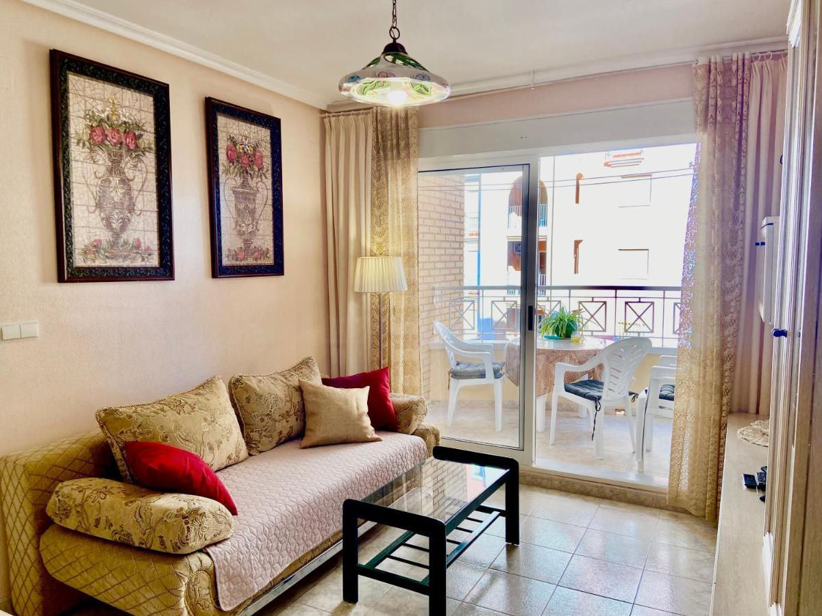 Beautiful Apartment Near Playa De Los Locos Торрев'єха Екстер'єр фото