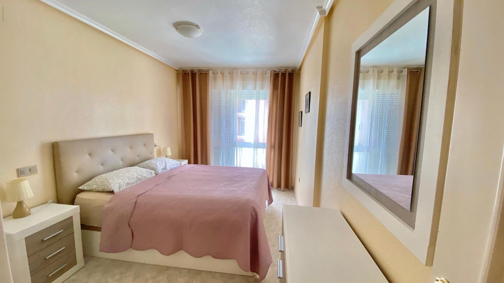Beautiful Apartment Near Playa De Los Locos Торрев'єха Екстер'єр фото